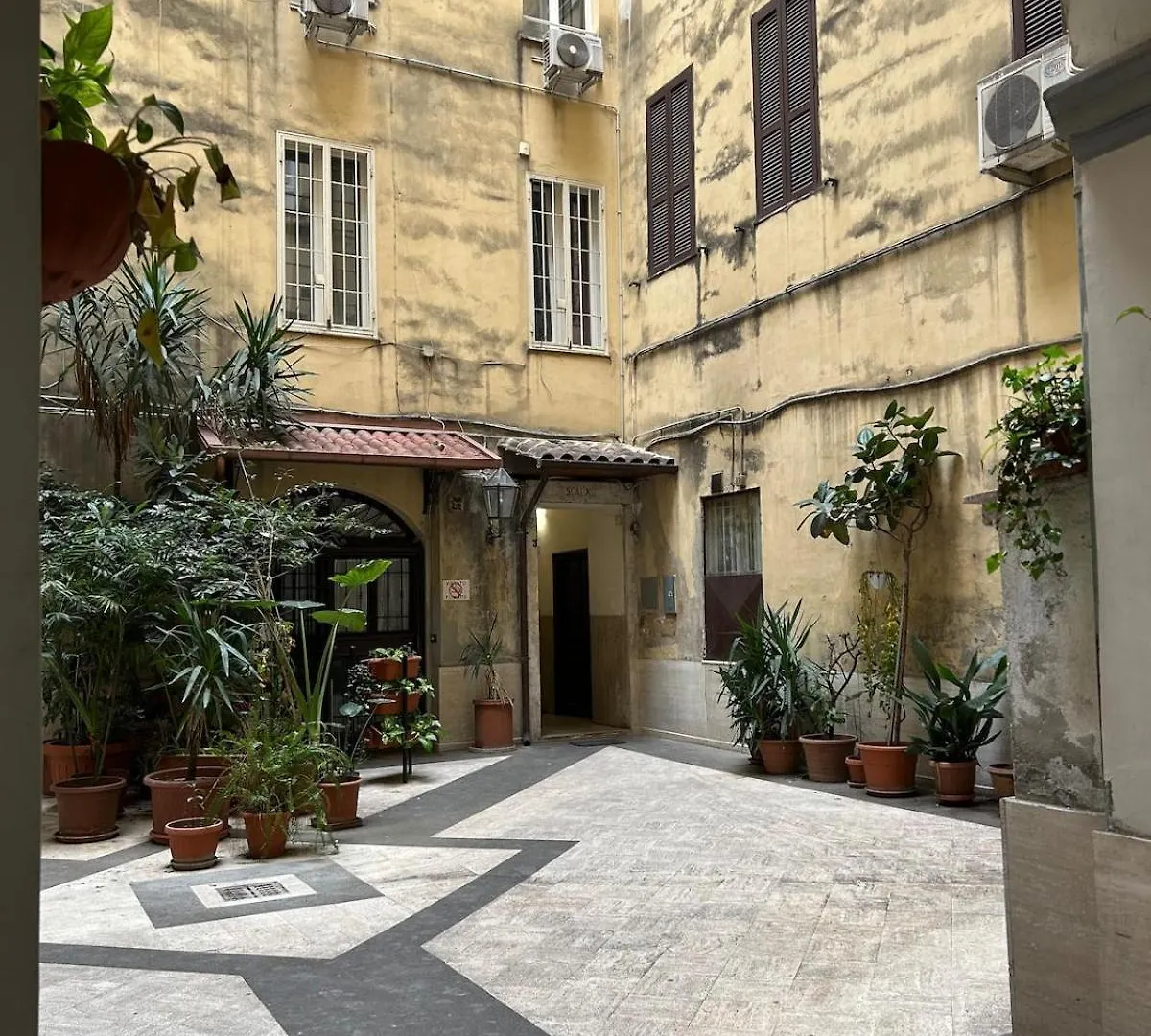 Brina-House, Mini Apartment Rome